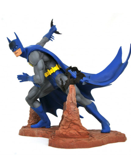 DC Comic Gallery PVC socha Batman by Neal Adams Exclusive 28 cm obrázok 1